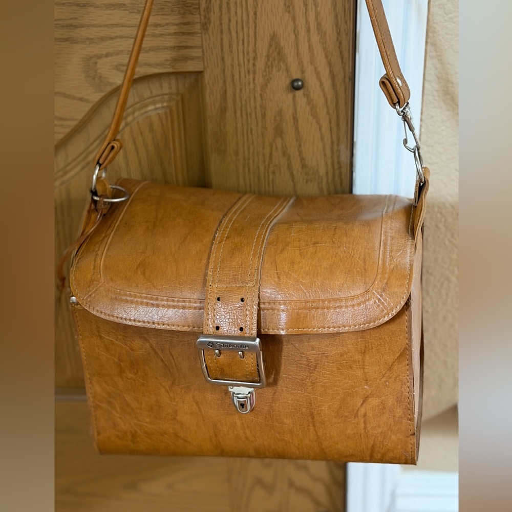 Vintage Samsonite Scandia Leather Train Case Camel Travel Makeup Bag